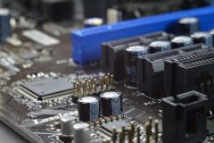 ¿¿ qué es un capacitor de placa de circuito?