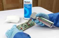 如何清潔PCB焊劑？