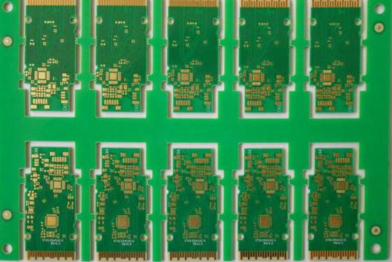 PCB回路 基板を迅速に作る