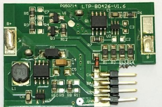 Cómo instalar componentes en una placa de circuito impreso