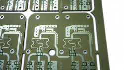What are the precautions in the PCB circuit board design process?