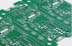 Supresión de placas de circuito impreso de varias capas y últimos pasos de placas de reproducción de placas de circuito impreso