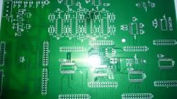 Sobre el proceso de diseño de la placa de circuito impreso