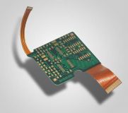 Ultra-low-cost hybrid tuner for single PCB board design
