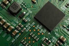 Some small principles of PCB board technology
