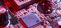 Multilayer circuit board design for beginner