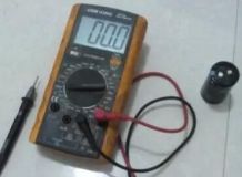 How to test electronic components on a circuit board?
