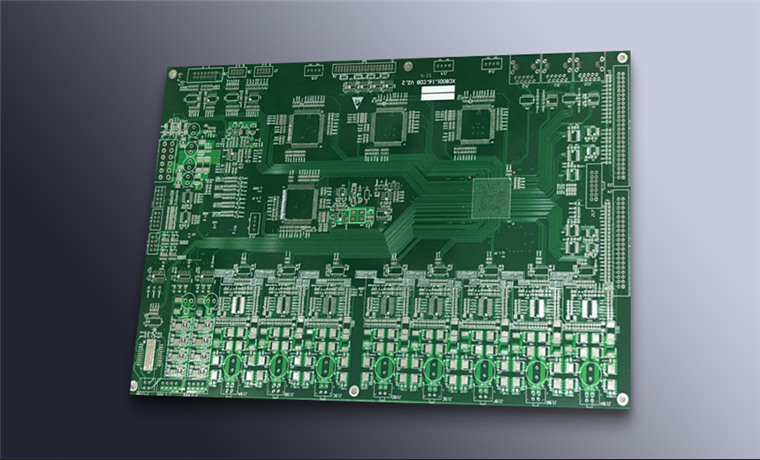 Carte de circuit imprimé HDI