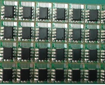 ¿Cuál es la diferencia entre un tablero IC y un tablero PCB?