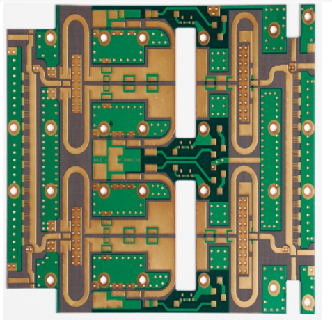 Explorer la signification de chaque couche d'un circuit imprimé multicouche