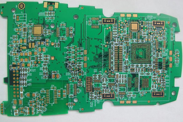 Algunos defectos en la fabricación de circuitos multicapas