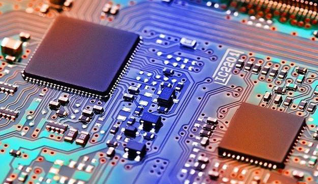 What aspects should be considered in Shenzhen PCB board processing?
