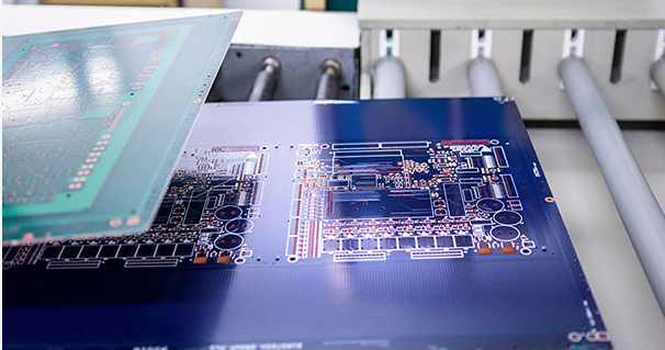 What are the common problems in PCB design?