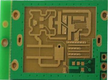 PCB Rogers haute fréquence micro - ondes RF plaque de cuivre trois raisons pour tomber