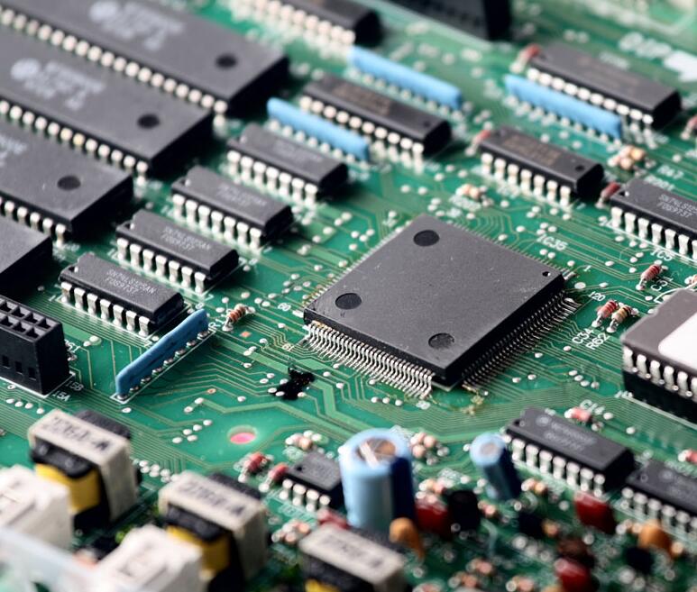 In-depth analysis of multi-layer PCB board production process and precautions for you