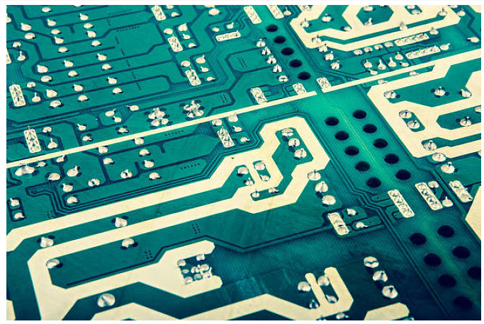 C'è sempre uno dei cinque principali metodi di produzione di circuiti stampati che fa per te