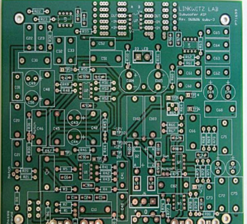 Applications or trends of robots and printed circuit boards