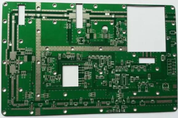 High-frequency circuit board