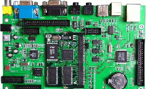 Qual è il flusso nella patch SMT nell'elaborazione elettronica?