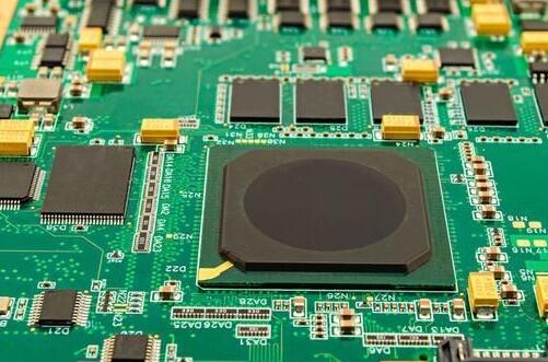 PCB manufacturer, the principle of processing the via hole in the pad