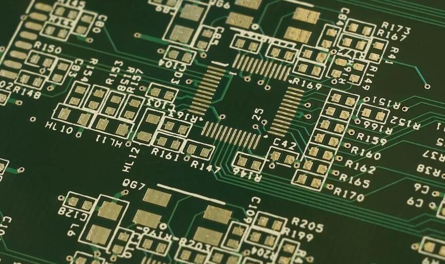 Design requirements for surface mount printed boards