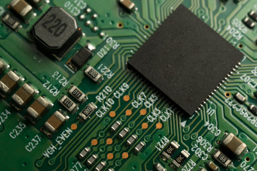 7 Petunjuk untuk menghindari masalah elektromagnetik dalam rekaan papan PCB